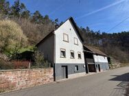 Freistehendes Einfamilienhaus mit Scheune - Elmstein