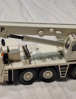 1:50 Conrad und Co--Krane--Mischer--Bagger usw und andere Modelle siehe dazu die Fotos - Meckenheim