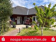 Ebenerdiges Wohnen auf der Insel an Land: Bungalow mit Garage, Terrasse und Teehaus! - Nordstrand
