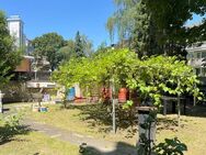 Dachgeschoss Leerstand - 3,5 Zimmerwohnung am Bahnhof Mülheim! - Köln