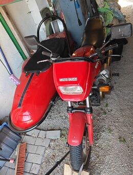 Moto-Guzzi 850 T5 Gespann mit Squire ST 2 Beiwagen - Nördlingen