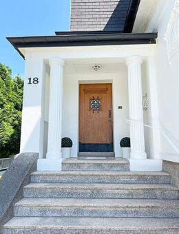 Fabrikantenvilla "LINNY" in bevorzugter Lage in Solingen - Merscheid / Ohligs - Solingen (Klingenstadt)