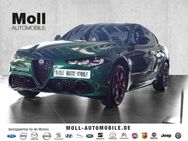 Alfa Romeo Giulia, 2.0 Tributo Italiano Q4 Turbo 16V, Jahr 2024 - Köln