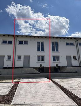 Neu errichtetes Reihenmittelhaus mit hochwertiger Ausstattung in 84174 Eching / Viecht - Eching (Regierungsbezirk Niederbayern)
