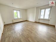 Schicke 4-Raum-Wohnung mit Balkon in zentraler Lage von Schwarzenberg - Schwarzenberg (Erzgebirge)