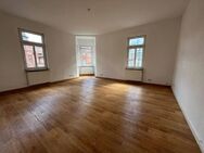 *Großzügig wohnen auf 2 Etagen* 3,5- Zimmerwohnung im Zentrum von Sonneberg! - Sonneberg