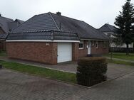 Gepflegtes Einfamilienhaus / mit Einbauküche / Garage - Halstenbek