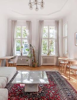 Zwei Zimmer. Zwei Loggien. Ein Zuhause mit Stil. - Berlin