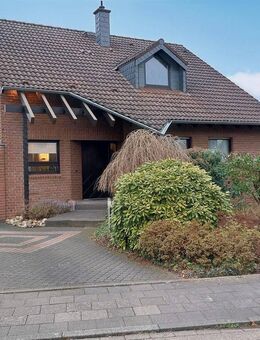 Individuell wohnen, einzigartig leben - Exklusives Einfamilienhaus mit Einliegerwohnung in Korschenbroich - Korschenbroich