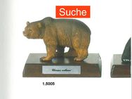 Suche Schleich Figur Grizzly. Bär WWF auf Holzsockel - Erbach (Hessen)