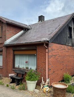 Lage zum Verlieben, Haus zum Anpacken: Sanierungsobjekt direkt am Kudenseer-Kanal - Kudensee