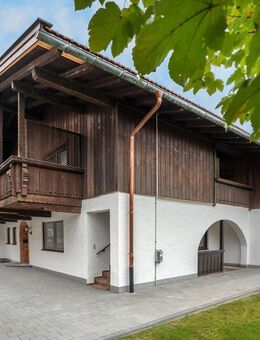 Zwei Einheiten, ein Zuhause. Haus im Haus mit flexiblen Möglichkeiten. - Lenggries