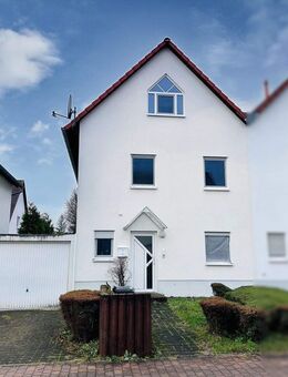 Rodenbach - Reihenendhaus mit Garage und kleinem Garten in ruhiger Lage - Rodenbach (Rheinland-Pfalz)