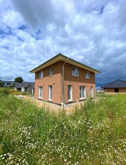 Traumhafte Stadtvilla - Baubeginn sofort möglich -auf Ihrem Grundstück - Süsel