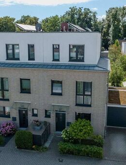 Bestlage direkt am Bunten Garten - Moderne Doppelhaushälfte - Mönchengladbach
