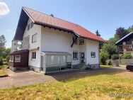 3 Familienhaus mit Werkstatt, Garage, Scheune und Baugenehmigung für ein weiteres Haus auf 1530 m² ! - Isny (Allgäu)