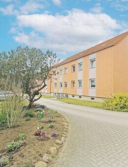 hochwertig ausgestattete 3-Zimmer Eigentumswohnung inkl. Einbauküche und Stellplatz in Roßlau - Dessau-Roßlau