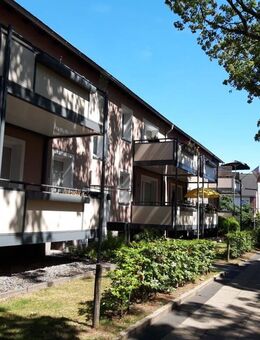 Bei VIVAWEST die Sonnenstrahlen auf dem eigenen Balkon genießen. - Essen