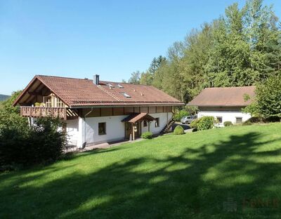 Wohnhaus im Außenbereich von Viechtach