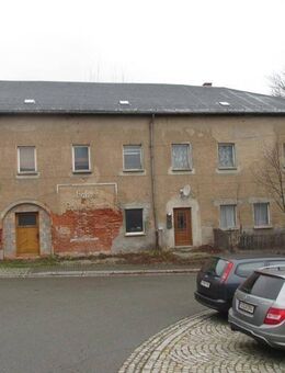 Sanierungsbedürftiges Mehrgenerationshaus in Ronneburg bei Gera - Ronneburg (Thüringen)