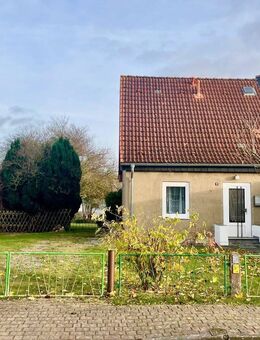 Charmante Doppelhaushälfte nahe der Ostsee - Ein Zuhause mit Potenzial - Kalkhorst