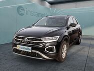 VW T-Roc, 1.5 TSI Move, Jahr 2024 - München