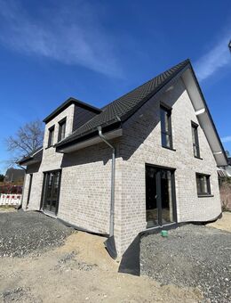 Traum vom Haus? Hier ist Ihr freistehendes Traumhaus in Borken-Gemen! -schlüsselfertig- - Borken