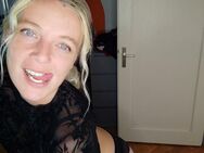 MILF macht Chat (extrem hot!) - Frankfurt (Main)