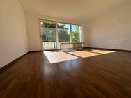 Helle 3-Zimmer-Eigentumswohnung mit Balkon und Kfz-Stellplatz zentraler Lage von Reppenstedt - Reppenstedt