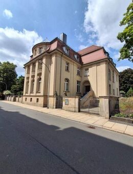 Objekt-Nr.: 7925 - Exklusive sanierte Stadtvilla - Historisches Denkmalobjekt mit Pool und Wellness-Oase im Herzen von Greiz - Greiz