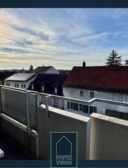 Zentral gelegene 2 Zimmer Wohnung mit Balkon in einer 30er Zone in Weingarten - Weingarten (Baden)