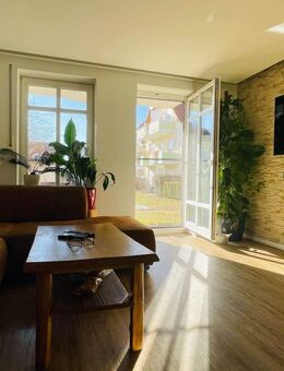 Ruhig gelegene 3-Raum-Wohnung mit Terrasse & TG-Stellplatz - Weinböhla