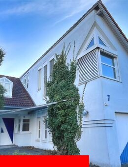 Exklusives Wohnhaus mit Büro in guter Lage in Spaichingen - Spaichingen