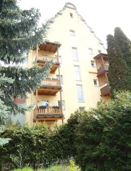 4-Raum-Wohnung mit Balkon - Naumburg (Saale)