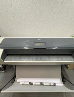 Ich biete einen gebrauchten HP Designjet Rollenplotter T 610 44“ mit neuem Riemen inkl. Treiber CD und drei Rollen Papier 80 g 914 mm x 50 m - Duisburg
