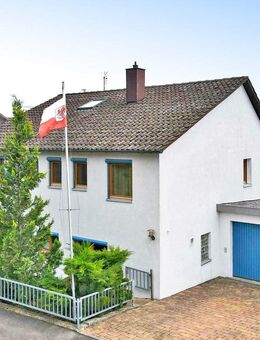 Großzügiges Wohnen mit Weitblick - auf drei Etagen - Knittlingen