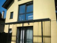 Wunderschöne 3-Zimmer-Erdgeschosswohnung mit Terrasse und Stellplatz - Ringsheim