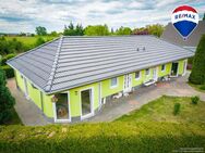 Zuhause im Grünen - moderner Bungalow mit zwei Einheiten und Pool in Woltersdorf - Biederitz