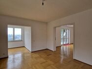 Charmante 4,5 Zimmer Wohnung mit Balkon und Garage in Halbhöhenlage in Stuttgart-Ost - Stuttgart