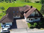 Doppelhaushälfte mit zwei Wohneinheiten - ideal für die junge Familie und Kapitalanleger - Durbach