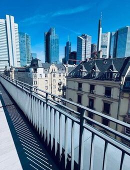 *** Skylineblick direkt am Main *** Luxuriöse Wohnung mit Klima und Dachterrassen - Frankfurt (Main)