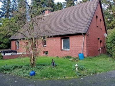 Chance für Selbermacher, Landhaus mit großem Grundstück und Ausbaureserve