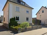 Modernisiertes Mehrfamilienhaus mit 3 Wohneinheiten - voll vermietet & solide Kapitalanlage - Lage (Nordrhein-Westfalen)