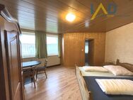 Ehemaliges Hotel am Diemelsee mit 12 Zimmern und Potenzial für Gastrobetrieb und Beherbergung - aktu - Diemelsee