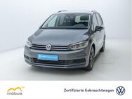 VW Touran, 2.0 TDI IQ DRIVE, Jahr 2020 - Berlin