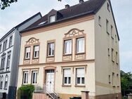 Schönes Stadthaus in sehr guter Lage als Basis einer Sanierung für den Kapitalanleger oder die große Familie - Paderborn