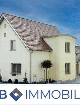 Modernisiertes Wohn- und Geschäftshaus mit vielfältigen Nutzungsmöglichkeiten zentral in Hirschaid - Hirschaid