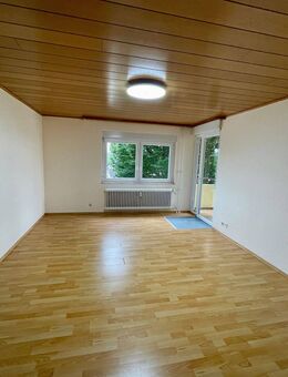 Charmante 3-Zimmer-Wohnung mit Balkon, Garage und Stellplatz in Willstätt - Willstätt
