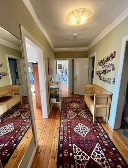 Ab sofort frei: Sanierte 3,5 Zimmer-Altbau-Wohnung in Winterhude, 2 Balkone. - Hamburg