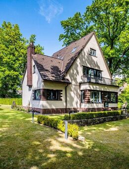 Eine zeitlose Muse - Villa von Grell & Pruter - Meister der Hamburger Kontorarchitektur - Ahrensburg